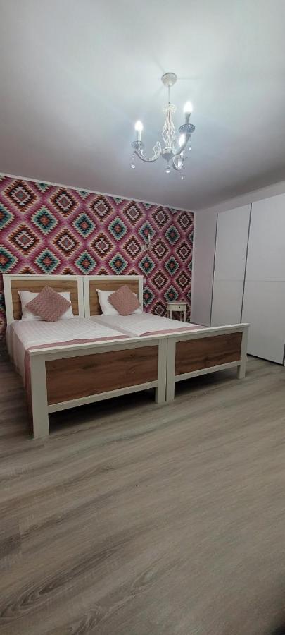Casa Domneasca Hotel Giurgiu Екстериор снимка
