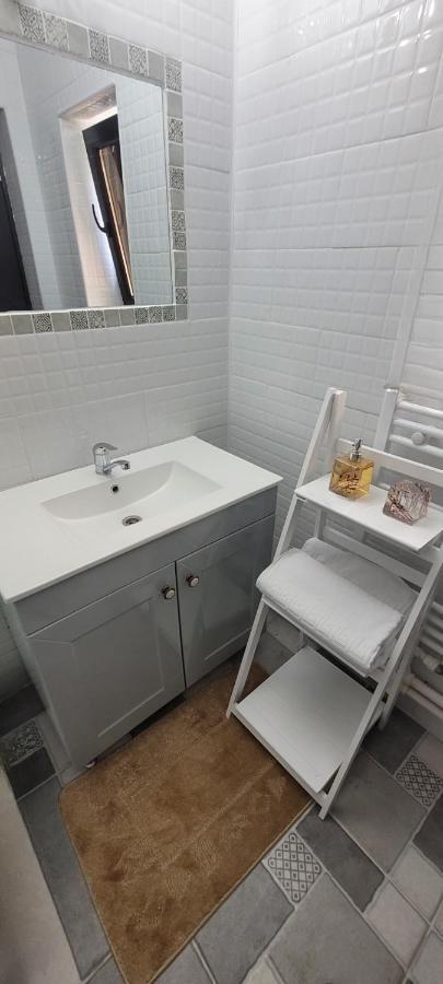 Casa Domneasca Hotel Giurgiu Екстериор снимка